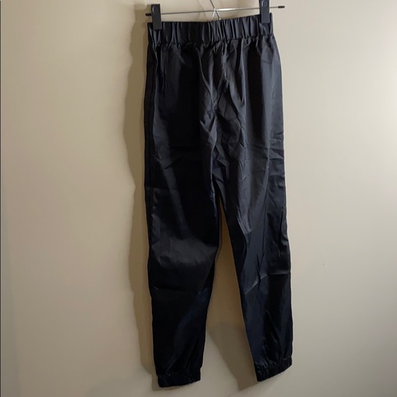 Track pants - Picture 2 of 2